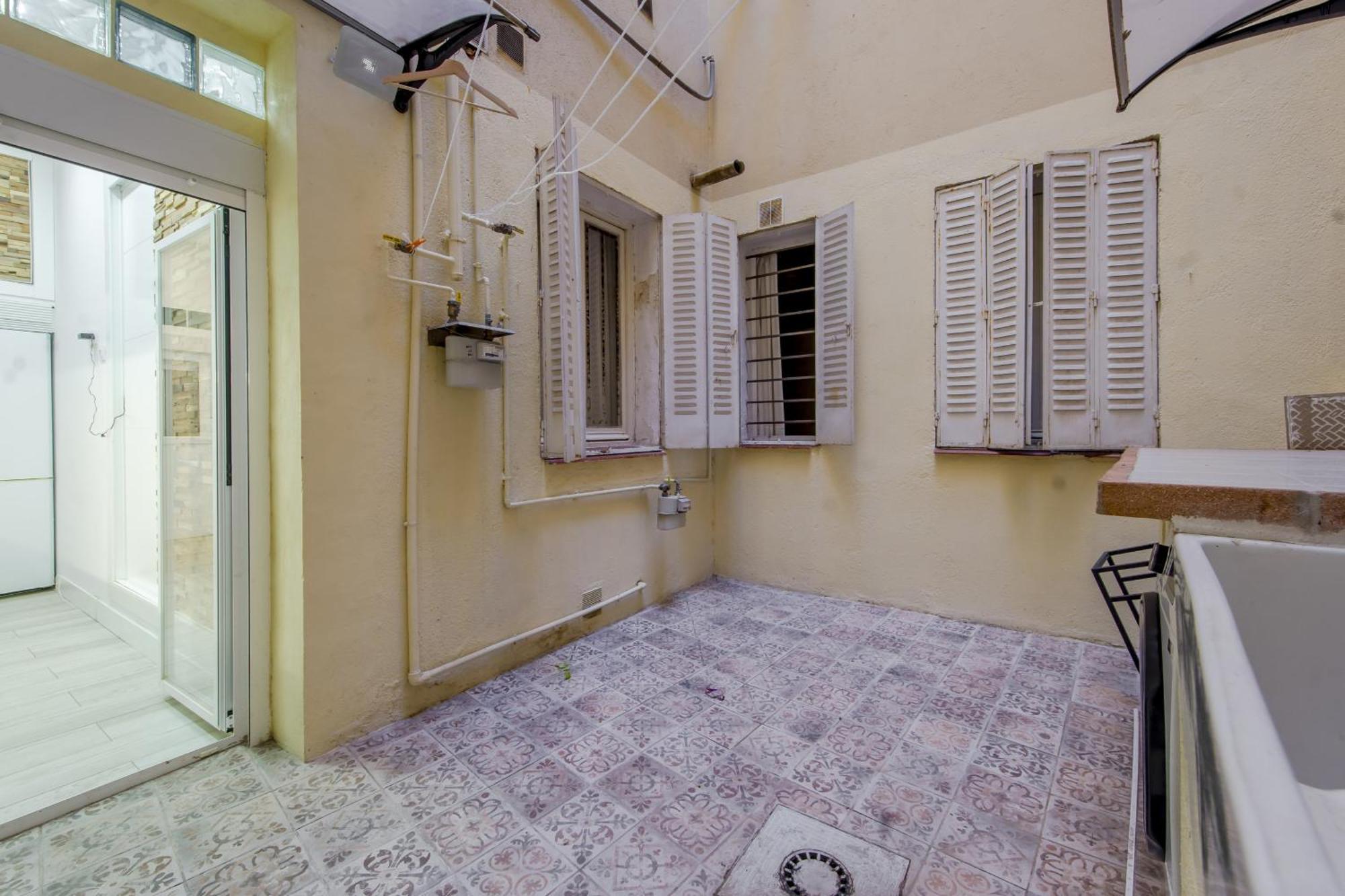 C-almendro, Nuevo Piso En El Corazon De E1 Appartement *