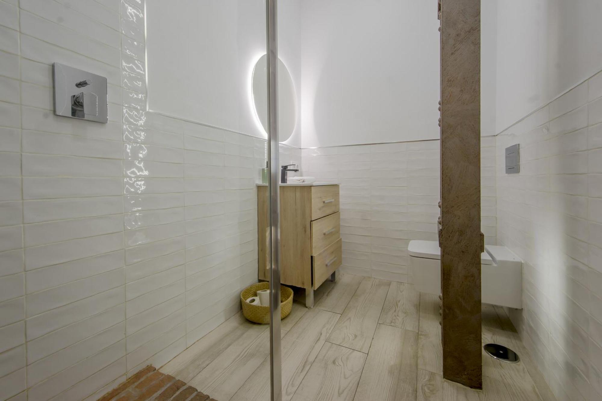 Appartement C-almendro, Nuevo Piso En El Corazon De E1 *