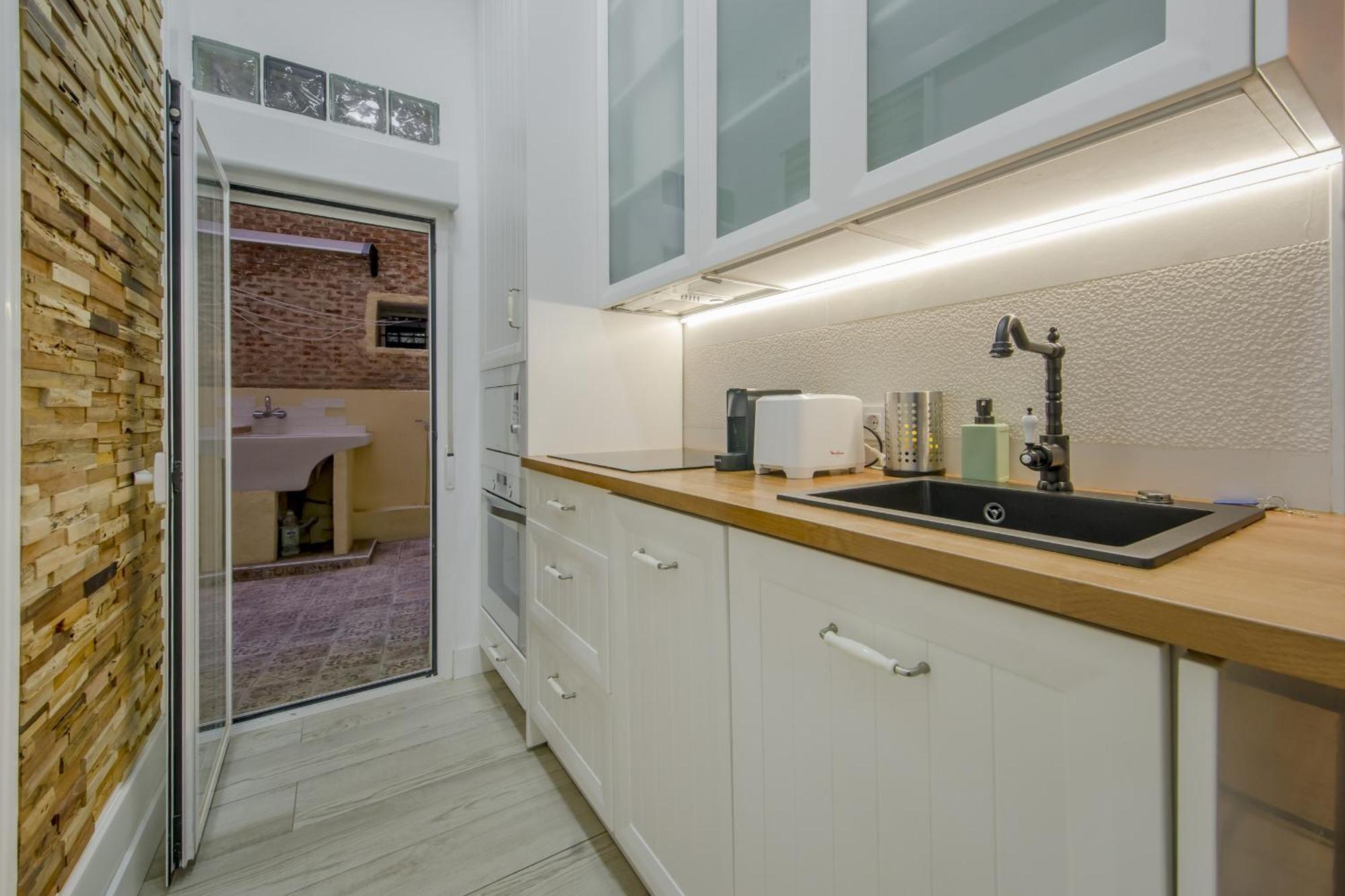 Appartement C-almendro, Nuevo Piso En El Corazon De E1 *